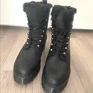 Dr. Martens Leona Fur Boots